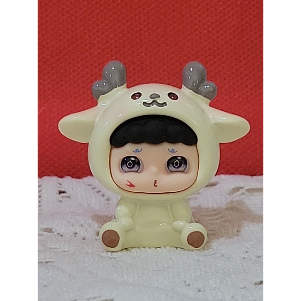 Cute baby pajama party bits figurine